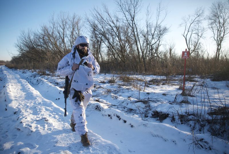 U.S. and Russia agree to keep talking after meeting on Ukraine
