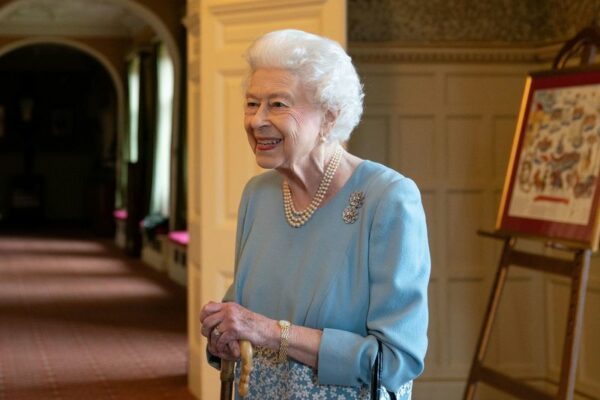 Queen elizabeth begins celebrations to mark 70 years on throne - photo licensed by shore news network.