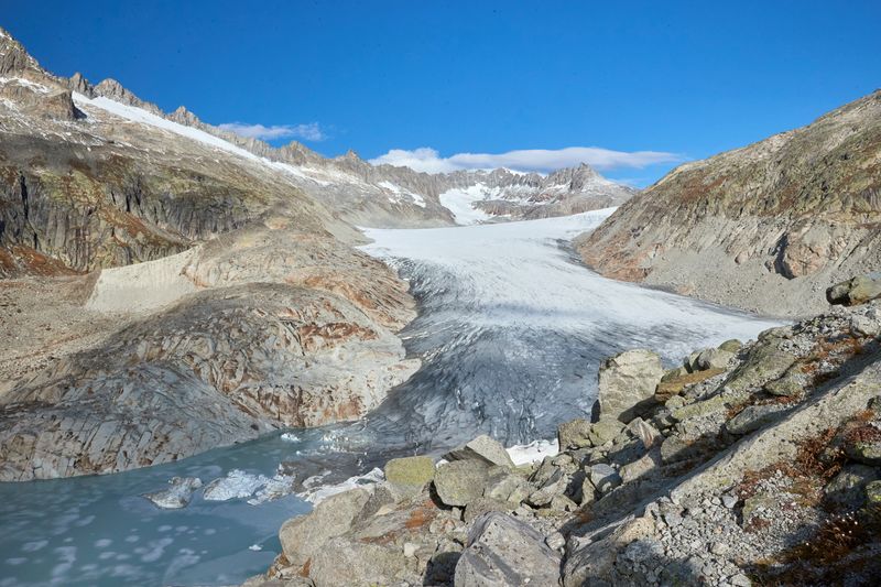 World’s glaciers contain less ice than thought - report