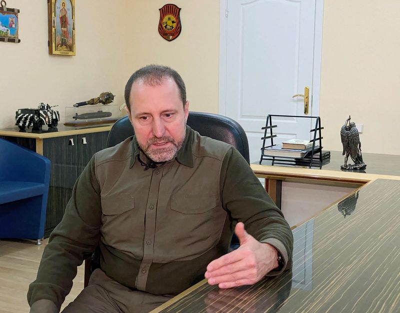 Exclusive-Senior separatist urges Russia to send 30,000 troops to east Ukraine