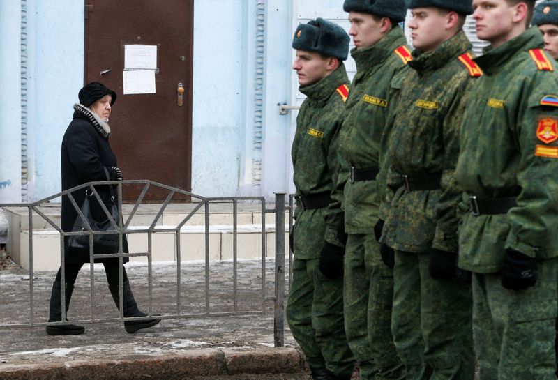 Separatists say they don't see imminent all-out war in east Ukraine