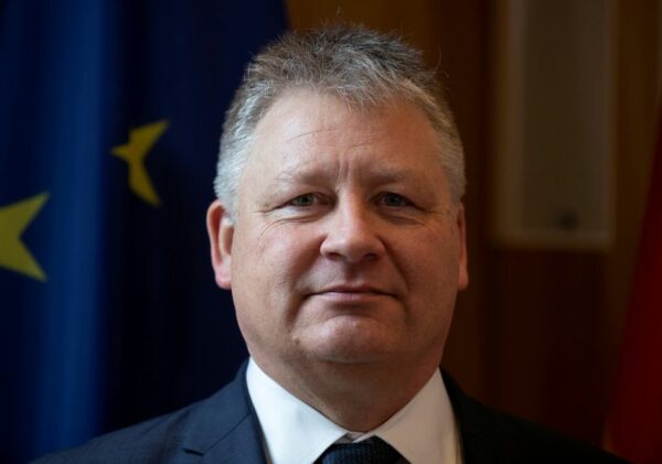 Special forces evacuated German spy chief from Ukraine -Focus magazine