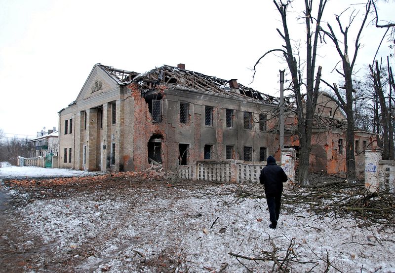 Ukrainian forces retake control of northeastern town, Ukrainian official say
