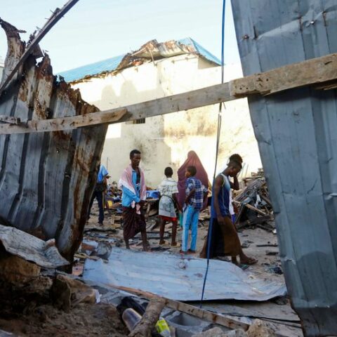 Six people killed in blast at restaurant in somalia's capital -ambulance official - photo licensed by shore news network.