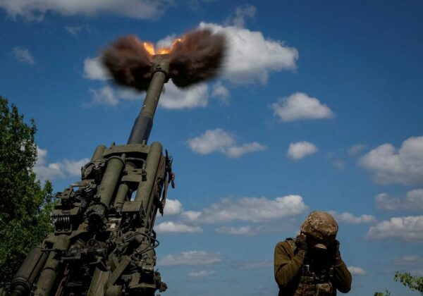 Fighting rages in fierce battle for ukraine's east