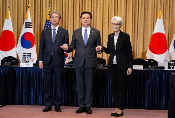 S. Korea, u. S. , japan lambaste n. Korea missile tests, urge return to talks