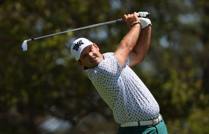 Golf-American Reed latest to join LIV Series