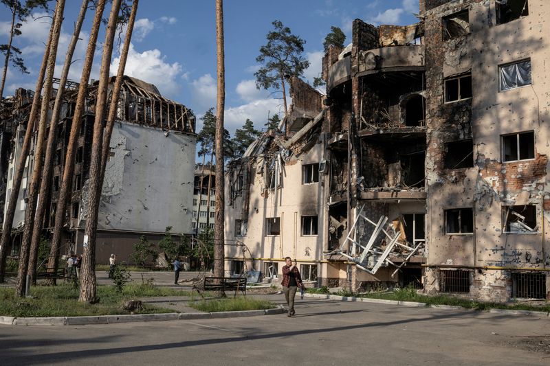 What next? Ukraine's allies divided over Russia endgame