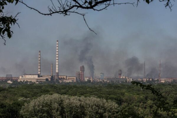 Amid fierce fighting, Russian forces cut last Sievierodonetsk escape route