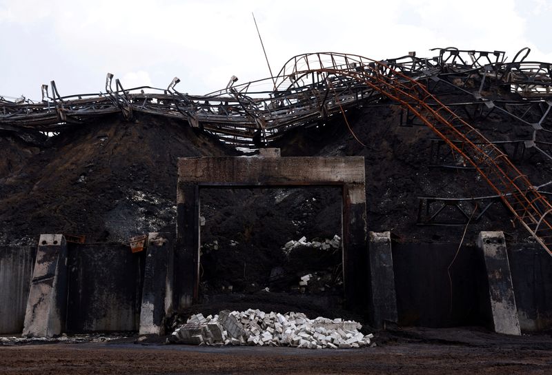 Ukraine's besieged farmers fear war-time harvest 'hell'