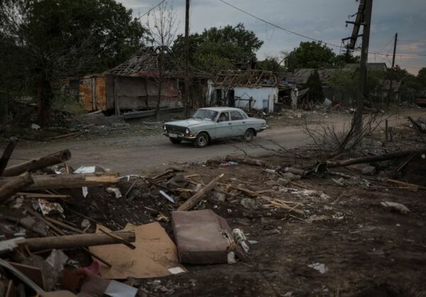 Ukraine struggles to evacuate civilians from devastated eastern city