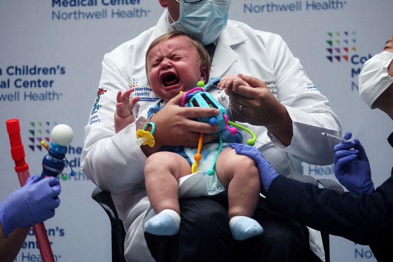 Trump signs executive orders ending school vaccine mandates, AP not invited