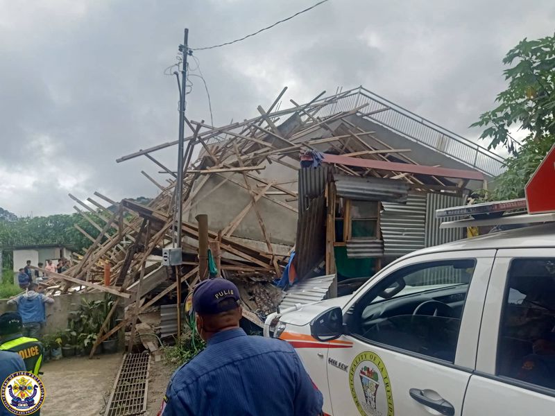 Philippine president visits quake-hit area as residents shelter outside