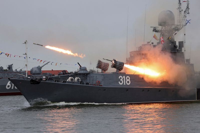 On Navy Day, Putin says United States is main threat to Russia