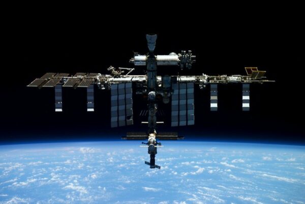 Nasa game planned contingencies for space station as russian alliance continued-sources