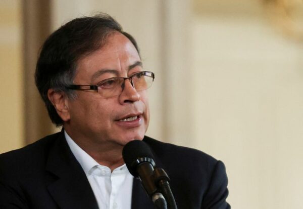 Colombia's petro replaces military commanders in human rights drive