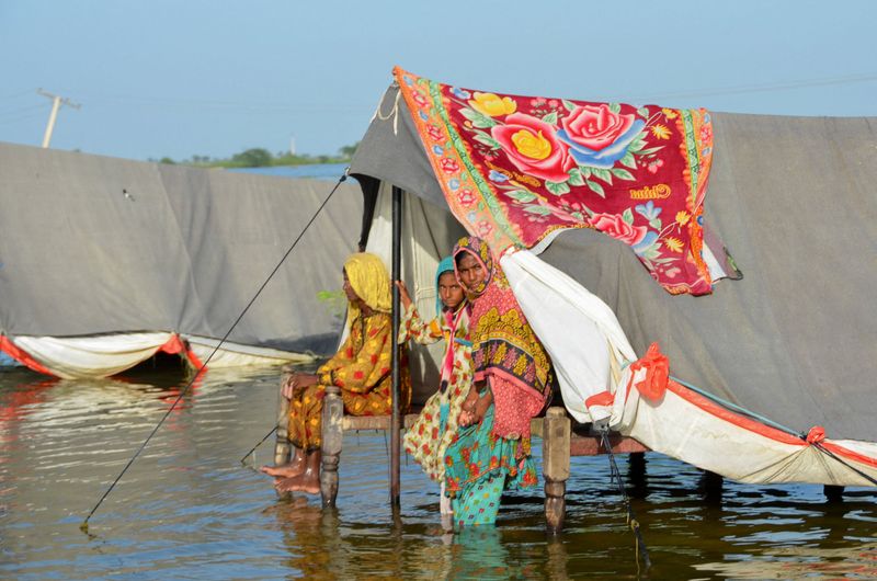 Pakistan struggles to avert danger as floods rise, death toll tops 1,300
