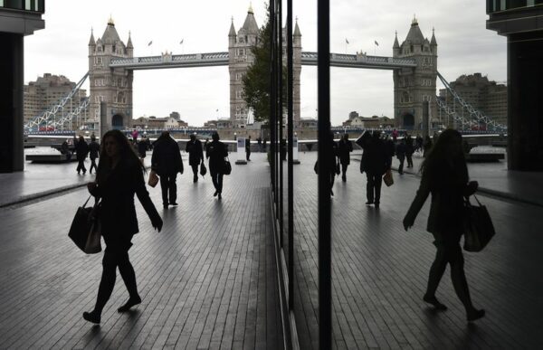OECD calls for revival of collective bargaining to fight wage erosion