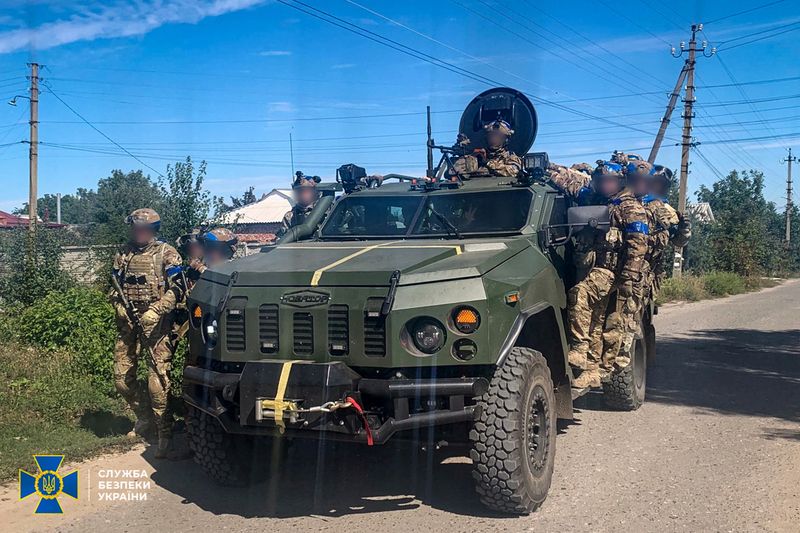 Russia gives up key northeast towns as Ukrainian forces advance