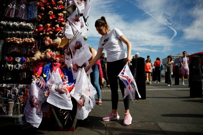 Explainer-how will the public be able to say goodbye to queen elizabeth? - photo licensed by shore news network.