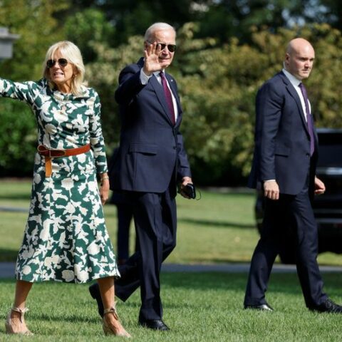 White house: invite for queen's funeral was for bidens only - photo licensed by shore news network.