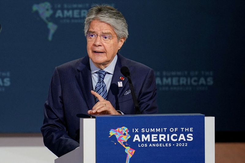 Ecuador plans referendum to cut to assembly seats, fight drug trafficking