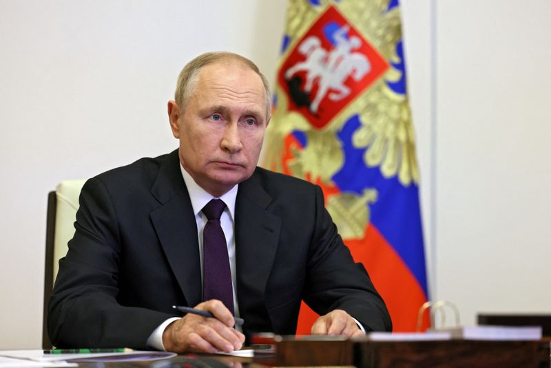Putin calls for calm amid deadliest Azerbaijan-Armenia clashes since 2020