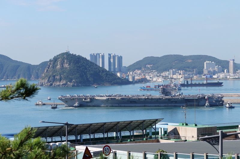 U.S. aircraft carrier arrives in South Korea as warning to North