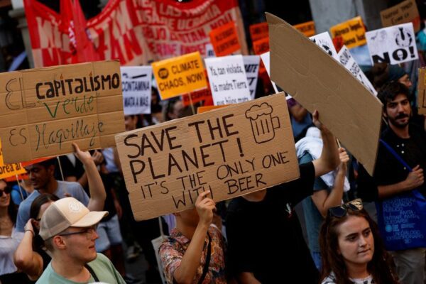 Climate Group Behind Headline-Grabbing Protests Is A ‘Cult,’ Former Member Says