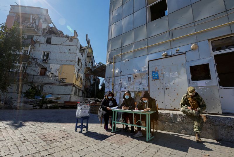 U.S. warns of catastrophic consequences if Russia uses nuclear weapons in Ukraine