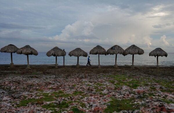 Hurricane Ian begins to lash Cuba with heavy winds, rain
