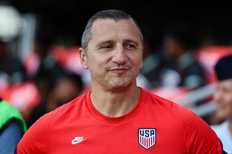 Soccer-U.S. women to embrace 'adversity' at sold-out Wembley