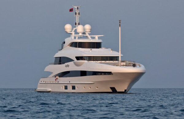 Superyacht linked to sanctioned russian on sale for 29. 5 million euros