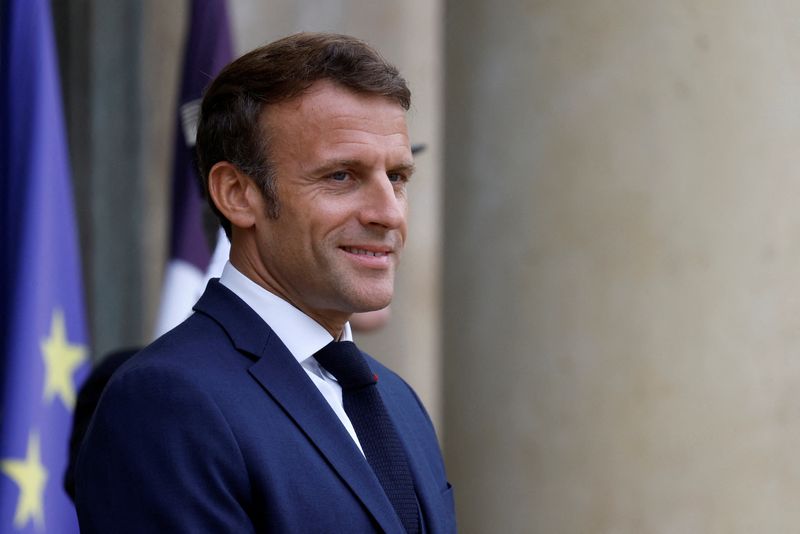 Truss's 'yes' boosts Macron's new European forum initiative