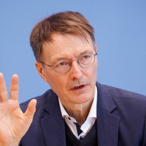 German police arrest suspect in foiled plot to kidnap health minister - photo licensed by shore news network.