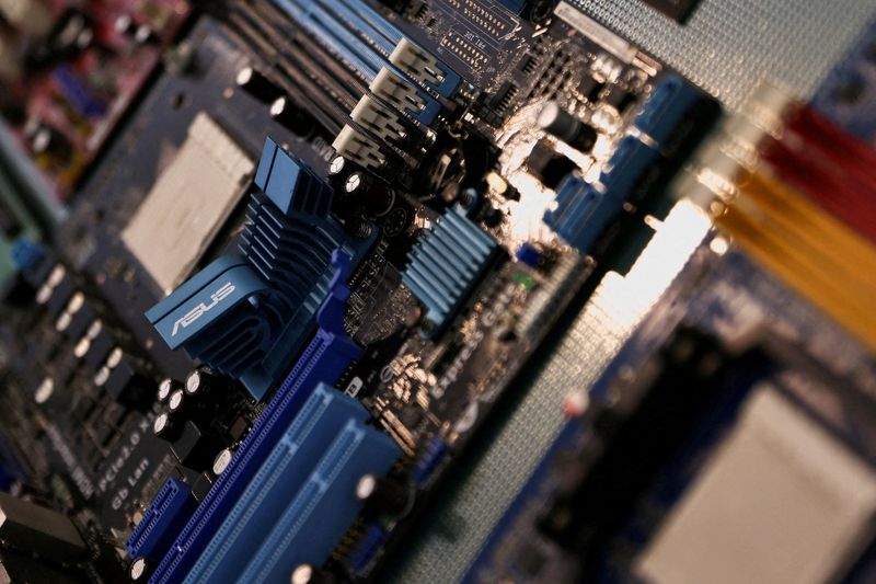 U.S. to probe Samsung, Qualcomm, TSMC over semiconductors, circuits