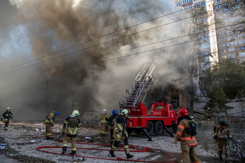U.S. condemns 'war crimes' after Russia drone attack hits Kyiv apartment block