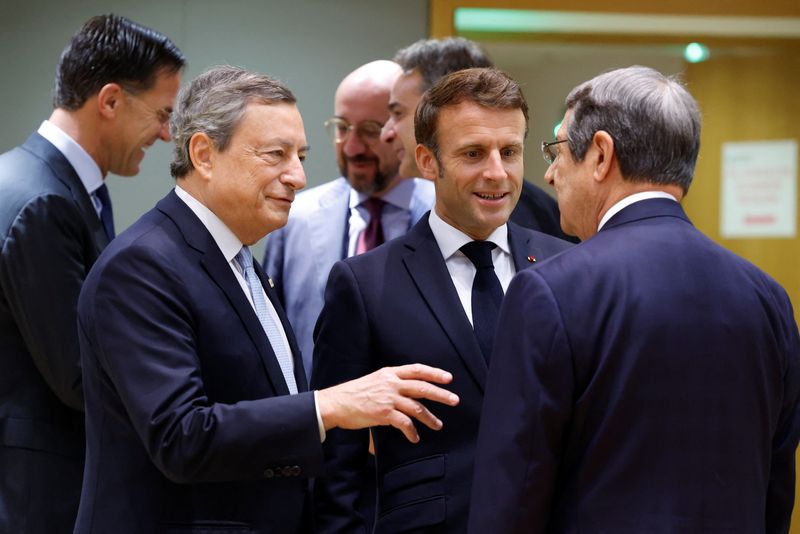 EU to give 18 billion euros to Kyiv next year to help run Ukraine