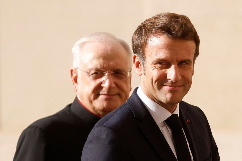 As Macron meets Pope Francis, abuse victims urge swifter reparations