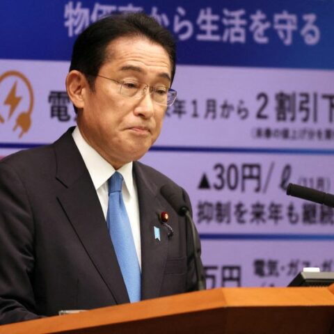 Approval of japan pm kishida's gov't hits new low, no help from economic plan - photo licensed by shore news network.