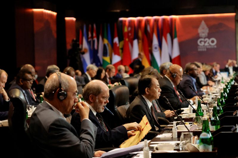 Russia's war in Ukraine dominates G20 summit, with leaders agreeing to differ