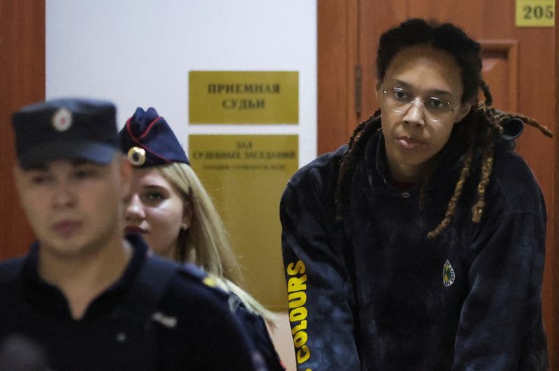 Factbox-Brittney Griner, U.S. basketball star caught up in Russia crisis