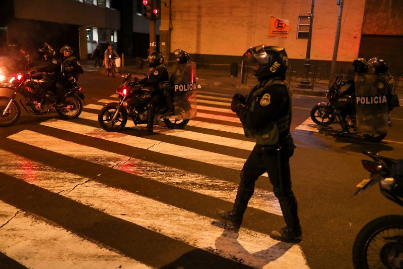 Two dead and four injured in Peru protests to demand elections