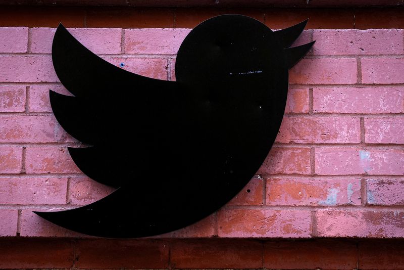 Twitter to lose users, revenue to be flat for two years - Insider Intelligence