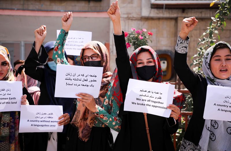 U.N. urges Taliban to reverse ban on female foreign aid workers