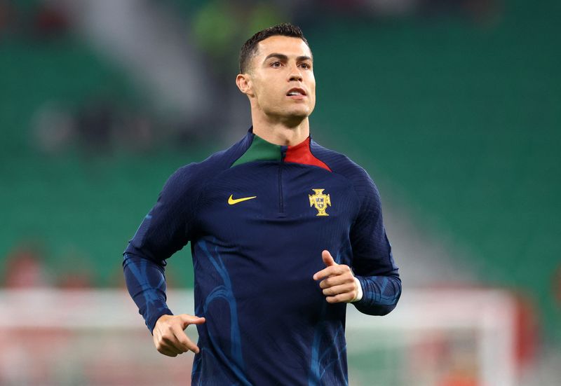 Soccer-Ronaldo joins Saudi Arabian club Al Nassr until 2025