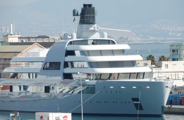 France Seizes Russian Energy Oligarch’s $120 Million Super-Yacht