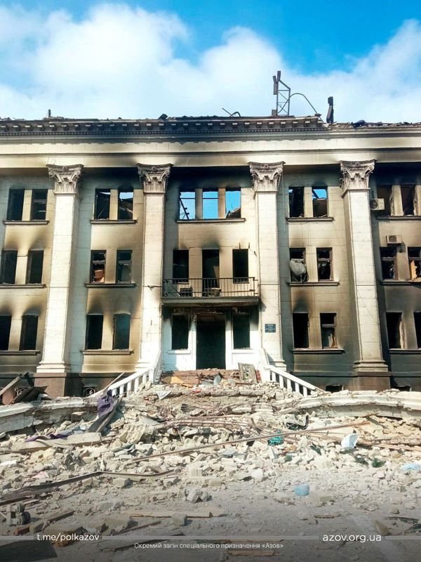 Over 1,000 People Reportedly Trapped Alive Under Ukrainian Theater