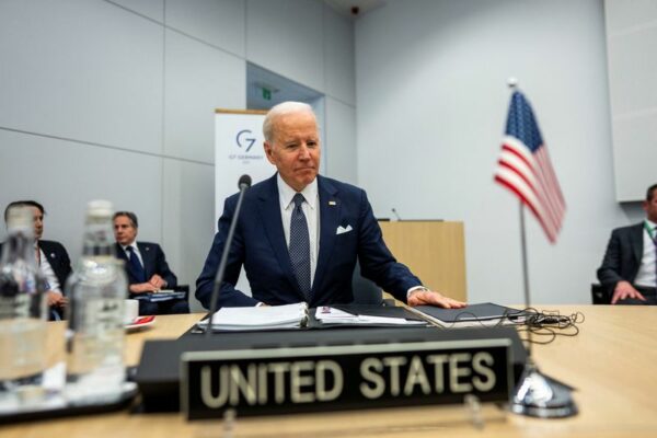 U. S. Making plans in case russia uses chemical, nuclear weapons - photo licensed by shore news network.