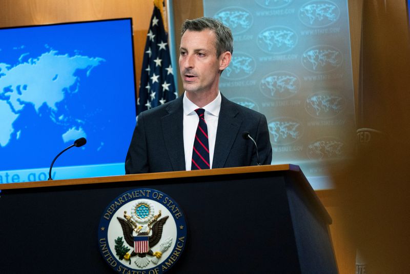 U.S. says small number of outstanding issues in Iran nuclear talks